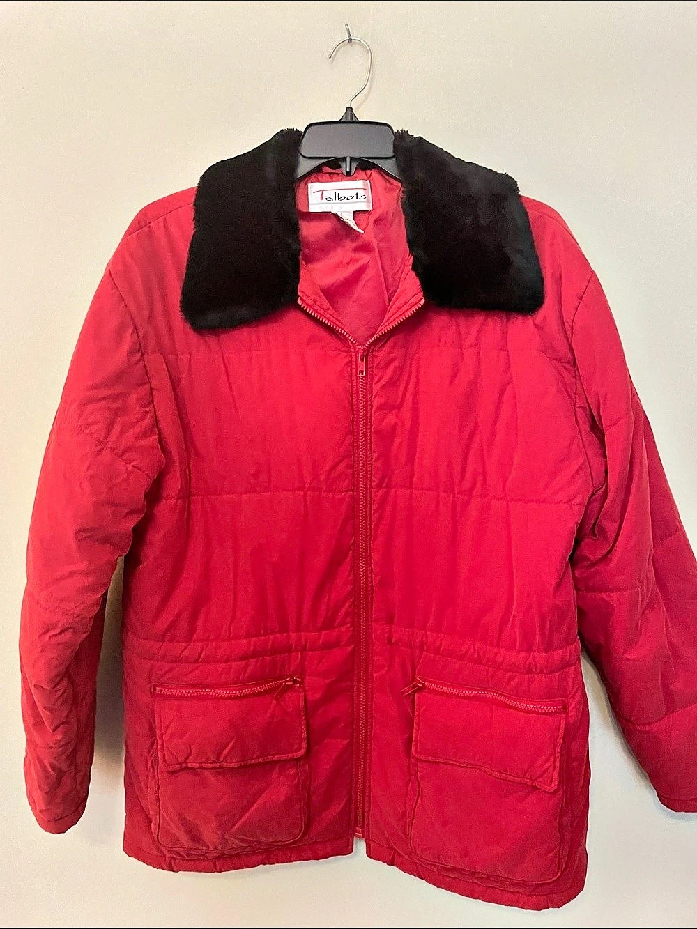 Talbots Red Puffer Jacket Faux-Fur Collar Size Large